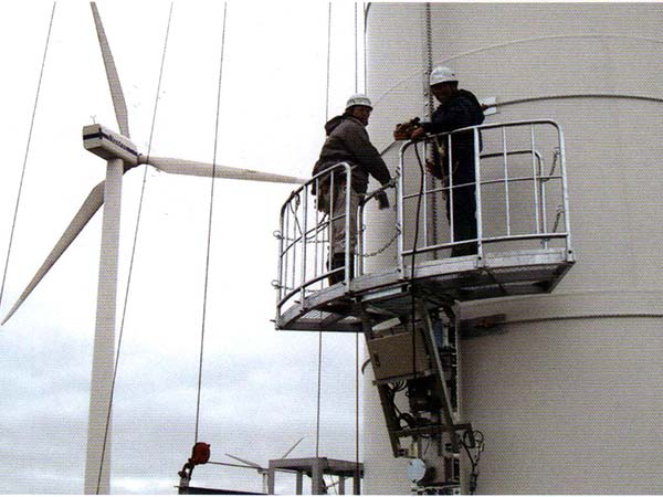 风电塔架专用升降机外围